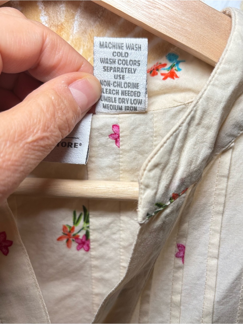 Vermont Country Store 100% Cotton Floral Blouse | Cottage Garden Button Top - Picture 4 of 11